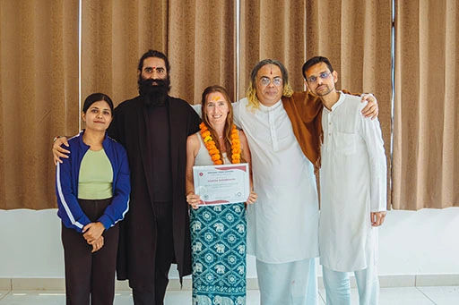 Catalina Schildknecht, student of Nirvana Yoga School with a diploma of 300 hour Yoga TTC	